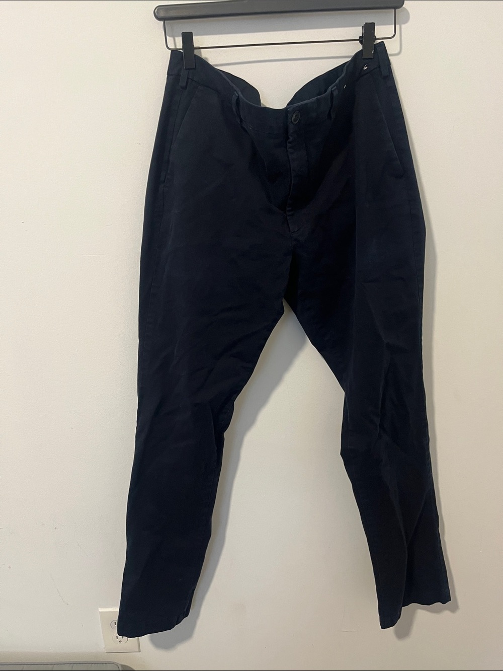 Uniqlo Men's Navy Chino Pants